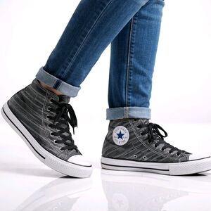 Classic Black High-Top Sneakers Men's Size 10